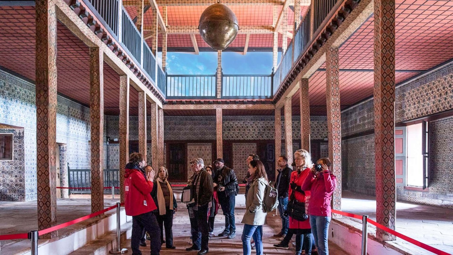 topkapi-palace-harem-tour-historian-guide-2930